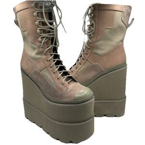 Dolls Kills Darker Waves Desert Leather & Canvas Traiter Boot Platform Sz 9